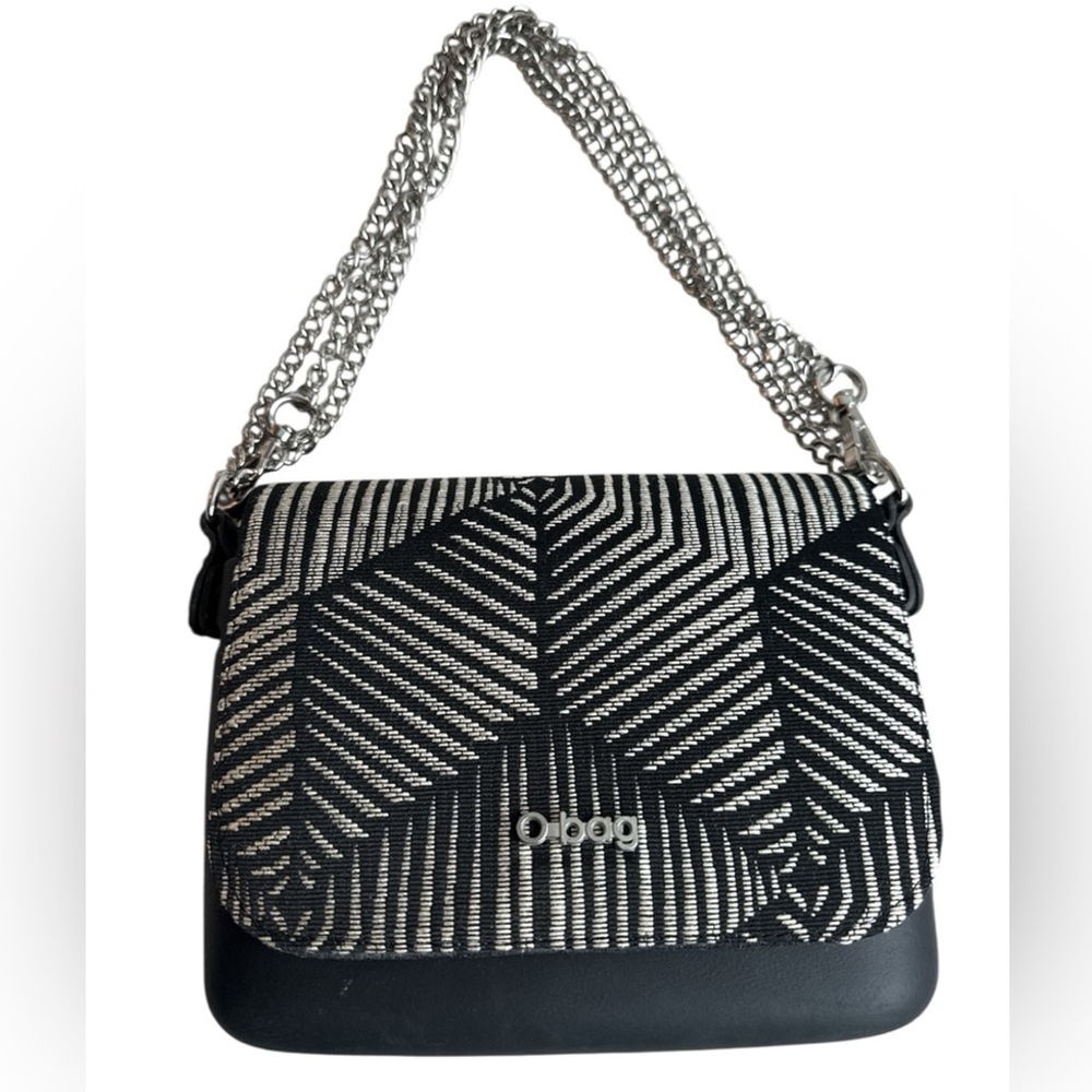 O bag O Pocket Mini Bag In Bkack And White Cgain Strap